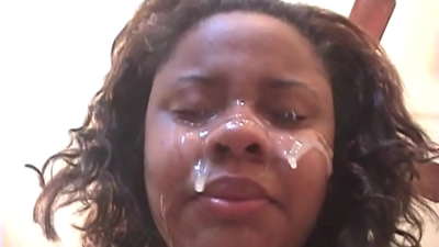 Black Brazilian girl gets a cum air a h-aodann an dèidh anal sex le big dick