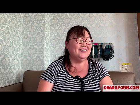 ❤️ Fat Japanese mom a 'sealltainn a h-mòr tits agus a' còrdadh ri feise dèideag. Tha màthair Àisianach 51-bliadhna a’ bruidhinn mun eòlas gnèitheasach aice. Yukiko 1 OSAKAPORN milf reamhar Bhidio gnè  aig gd.pornolemon.ru