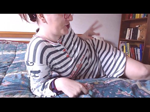 ❤️ Gabh an coileach mòr dubh seo nad bheul tràill bheag Bhidio gnè  aig gd.pornolemon.ru
